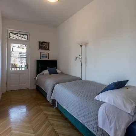 The Heart Of Apartment Split